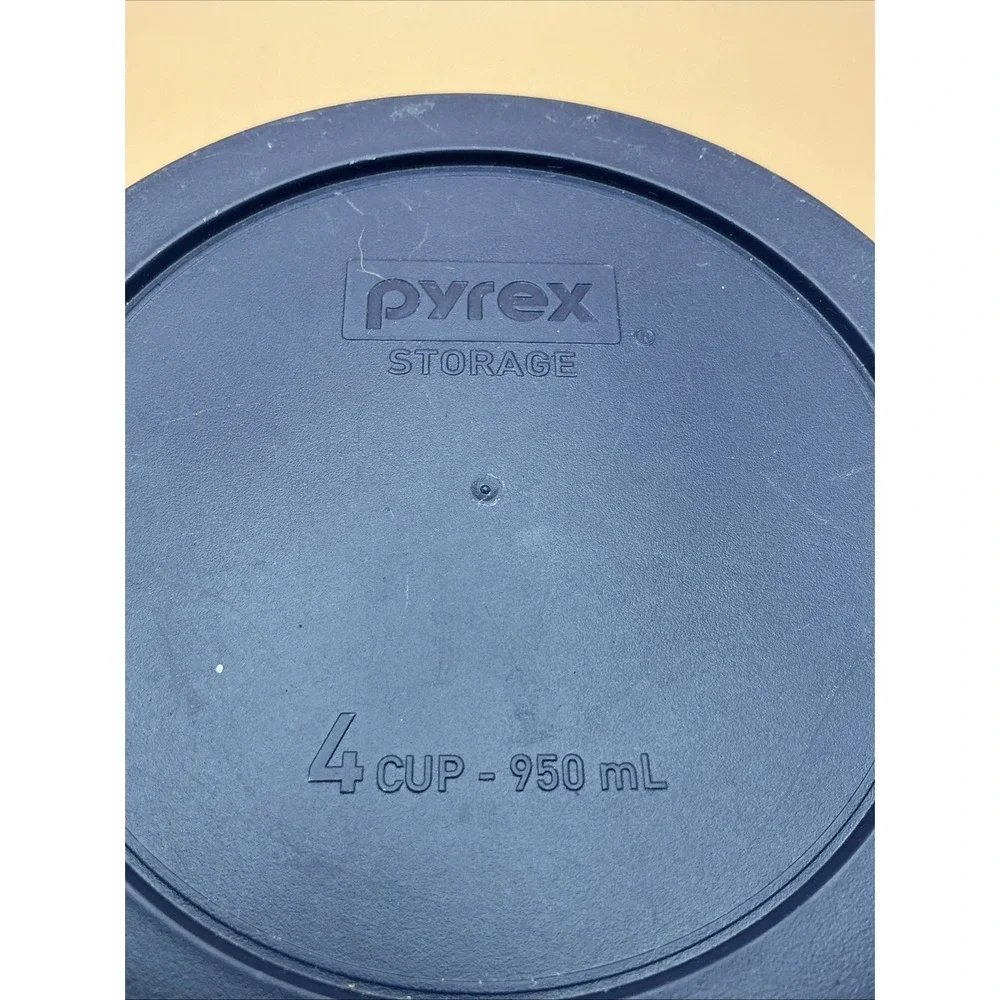 Pyrex 7201 Glass Storage Bowl 4 Cup Blue Dotted Squares Pattern Round Lid Set